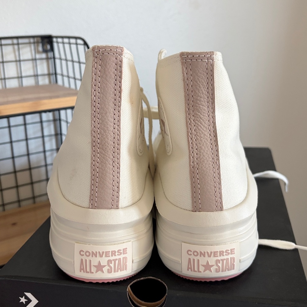 Converse Women's Platform Sneakers - Cream - Picture 7 of 10